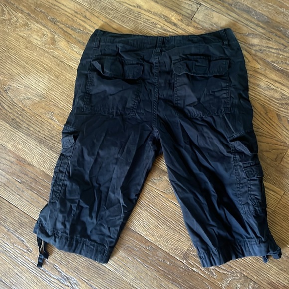 Cargo shorts - Picture 3 of 3